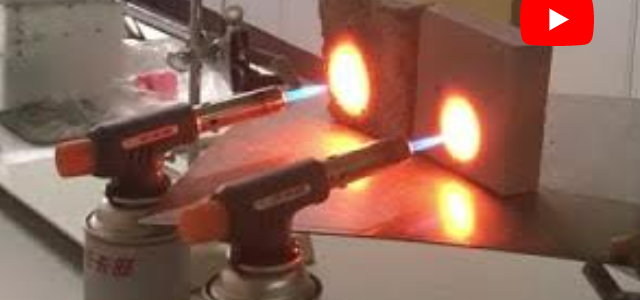 The Fireproof and Heat-insulating of Aerogels with Cement Concrete